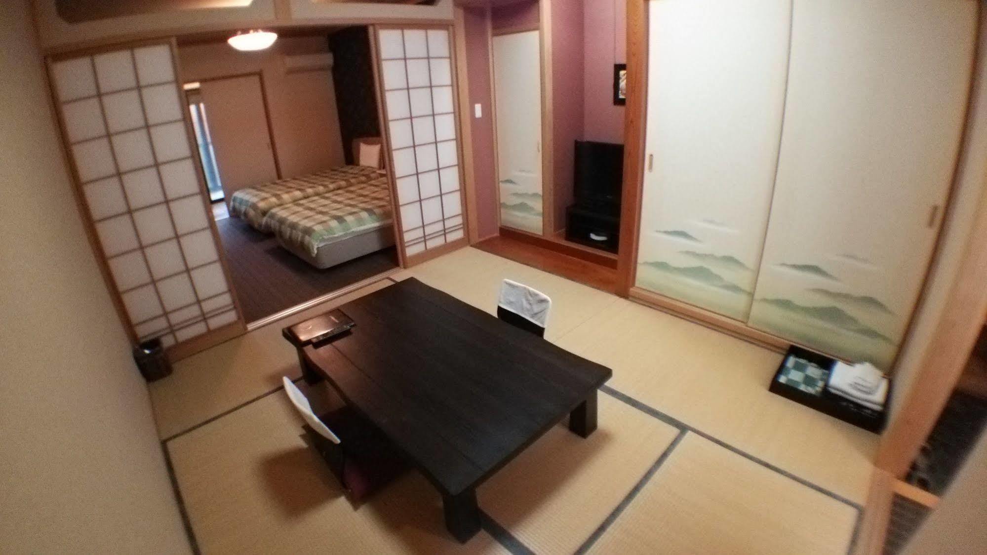 Yurakuan Miyazaki Hotel Exterior foto